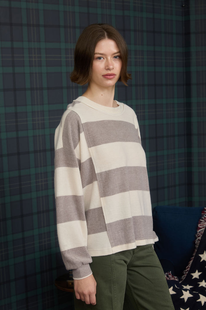 Extra Fuzzy Top